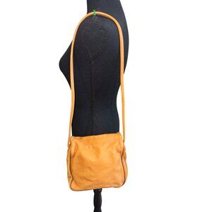 VTG Jwmderr Bend Oregon USA Congac Genuine Soft Leather Crossbody Bag Flap Boho